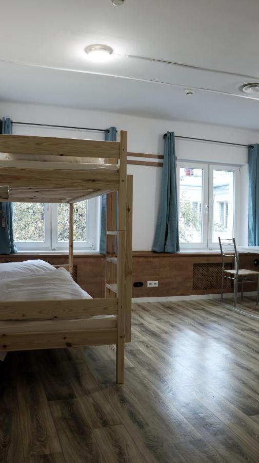 Sanera Hostel Warschau Buitenkant foto