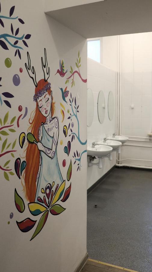 Sanera Hostel Warschau Buitenkant foto